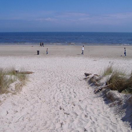 Reetdachhaus Direkt Am Meer Fuer 6 Personen!! Karlshagen Eksteriør billede
